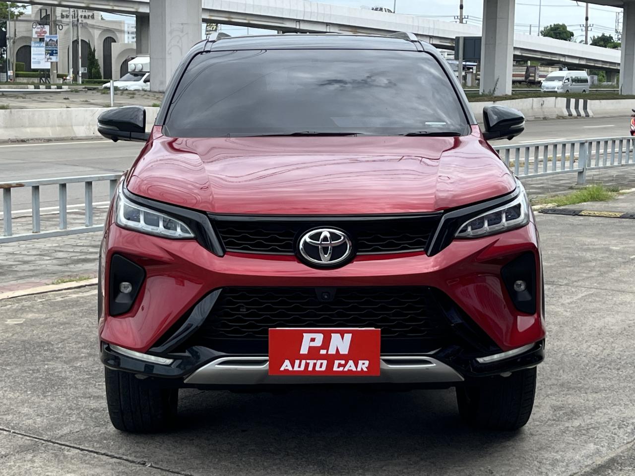 TOYOTA FORTUNER 2.4 lengender ปี 2023