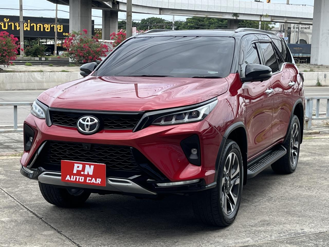 TOYOTA FORTUNER 2.4 lengender ปี 2023